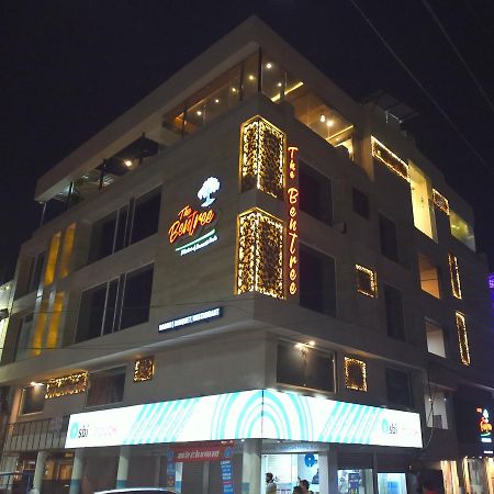 Hotel The Bentree Bhopal Exterior photo